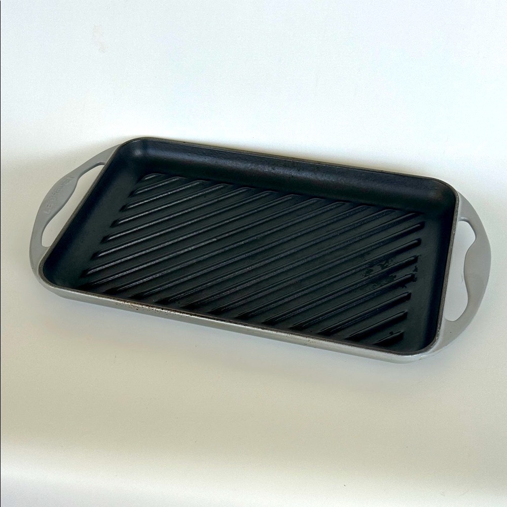 Le Creuset Rectangular Enameled Cast Iron Grill Pan 33